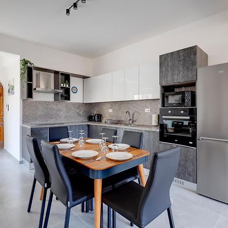 Ferienwohnung Contemporary 3Br Retreat In Prime Sliema Exterior foto